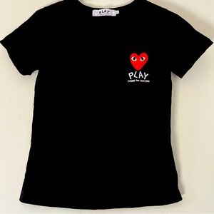 Comme Des Garçons Play Tshirt Youth Size Large